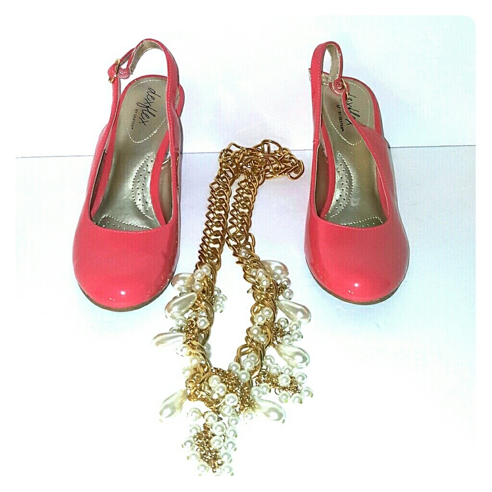 Dexflex Dex Flex wedge Coral heels size 6 EUC